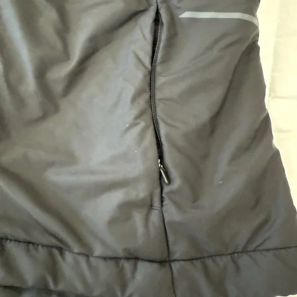 Athleta Black Running Vest M - Picture 3 of 5